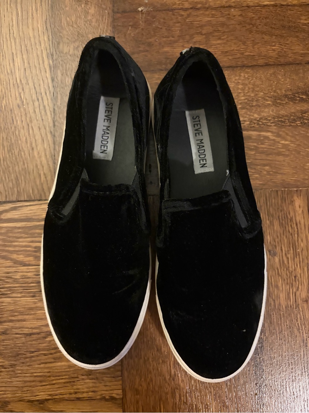 Steve Madden Black Velvet Slip On Sneakers with White Sole - Picture 2 of 4